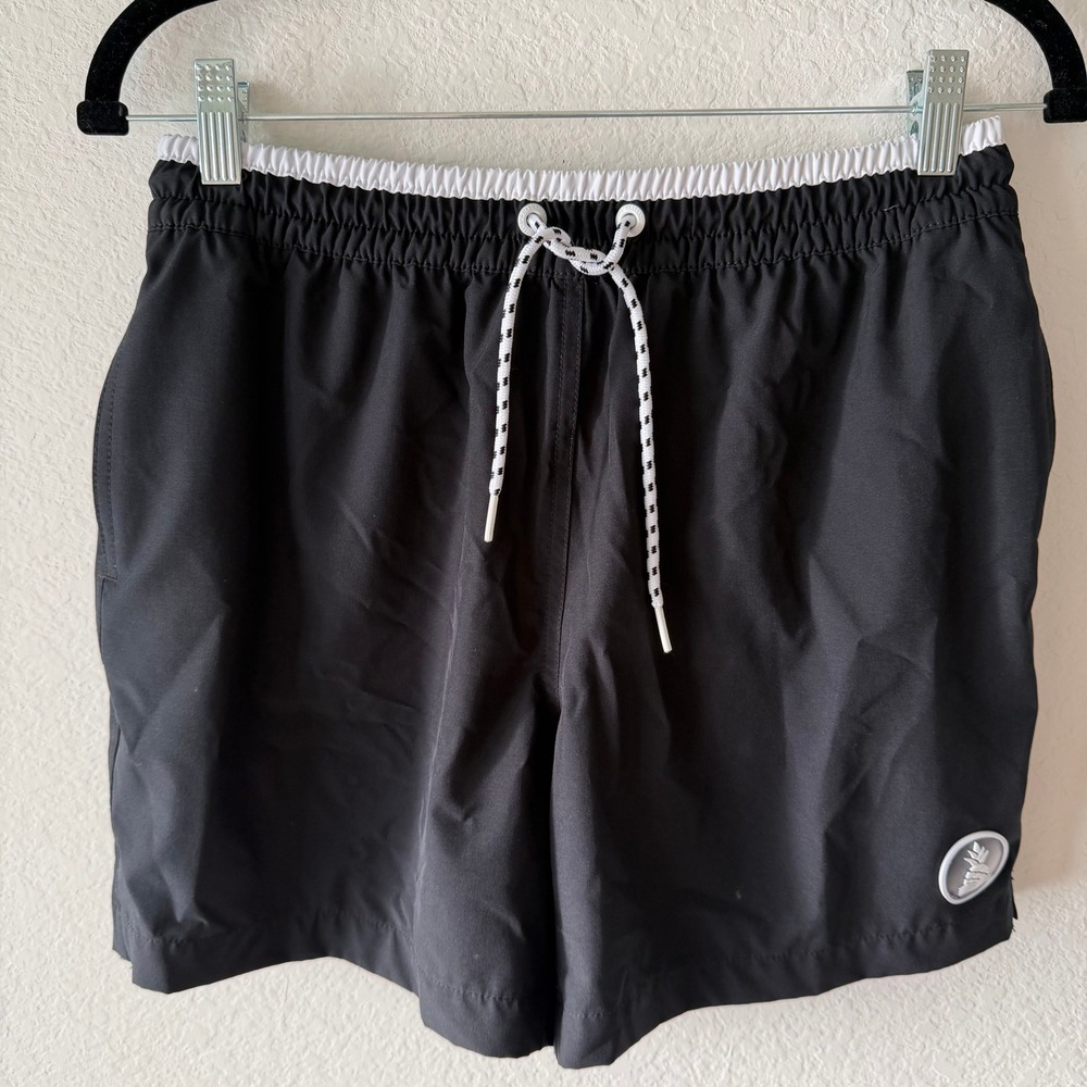 Chubbies Mens Swim Trunks Black 5.5 Inch Inseam Mesh Lined Shorts Medium M